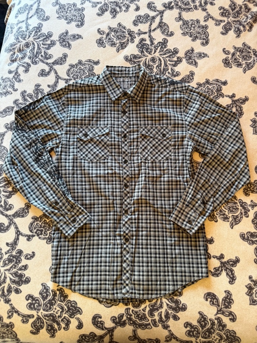 Classic Men’s Black and Gray Plaid Button-Up Shirt
